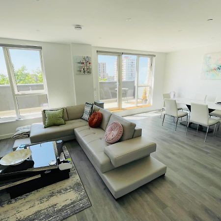 Apartamento Modern Penthouse Flat With Free Indoor Parking Londres Exterior foto
