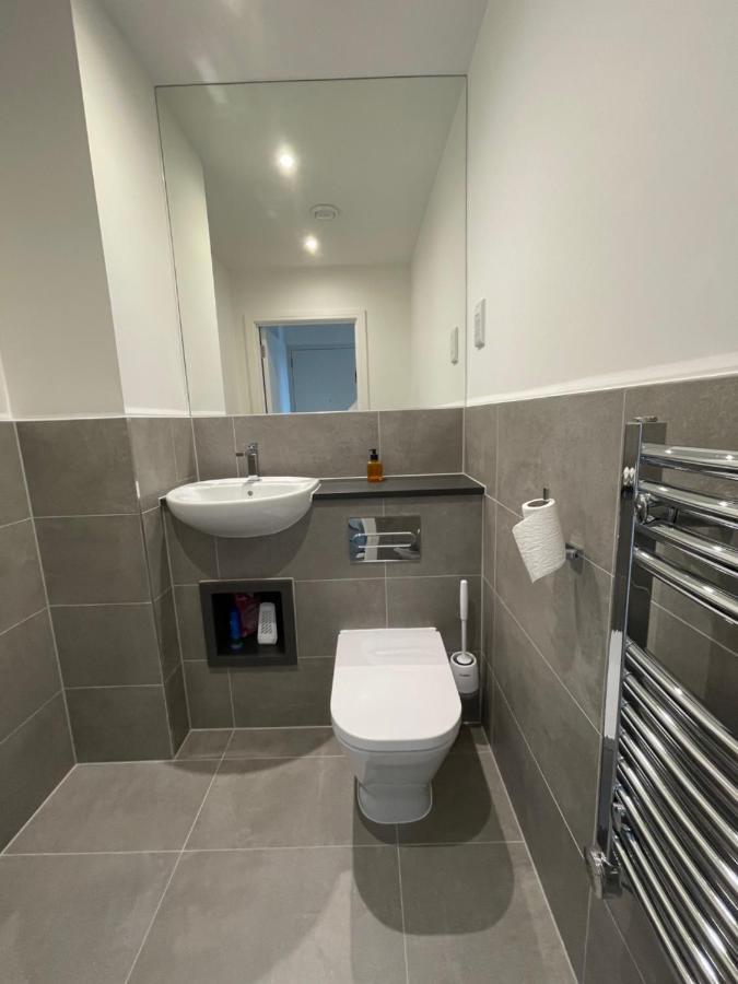 Apartamento Modern Penthouse Flat With Free Indoor Parking Londres Exterior foto